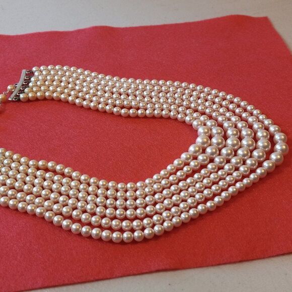 Vintage Six Strand Faux Pearl graduated necklace - Picture 7 of 8